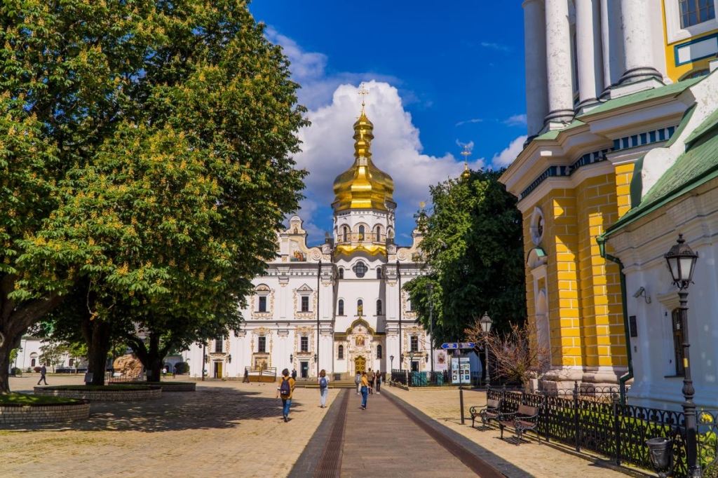 Яке сьогодні церковне свято 28 вересня 2025 року