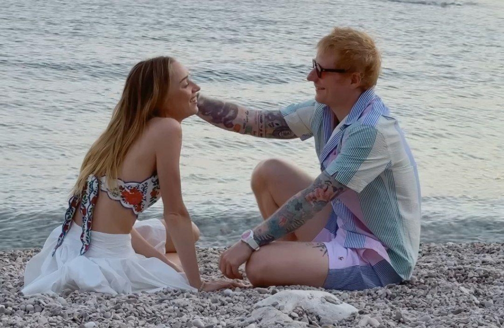 Ед Ширан випустив кліп із зіркою "Бріджертонів" / скріншот YouTube