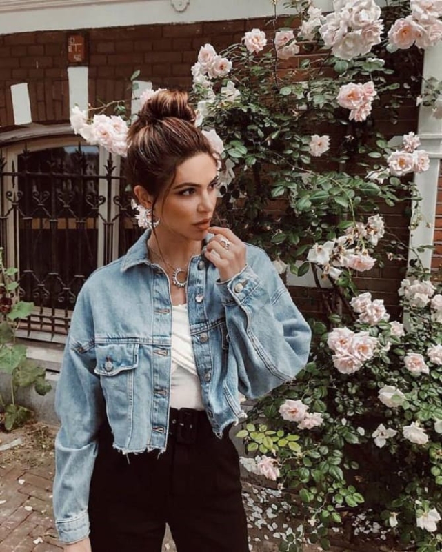 Модні джинсові куртки 2024: фото, тренди 2