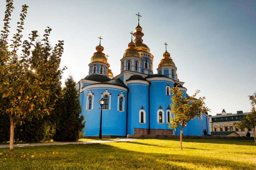 Яке сьогодні церковне свято 16 жовтня 2025 року