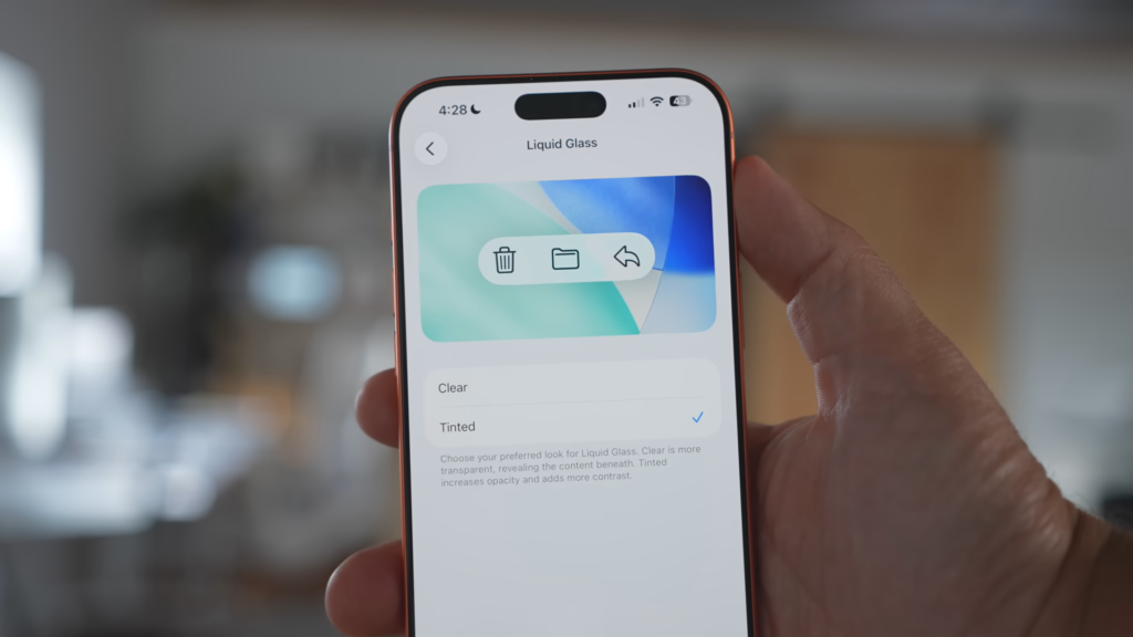 Apple додає новий перемикач, який робить Liquid Glass менш прозорим 1