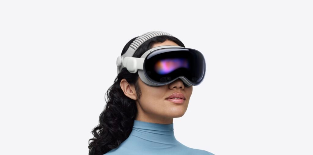 Apple представила оновлений Vision Pro 2