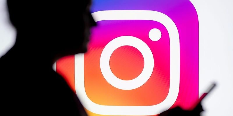 CEO Instagram спростував чутки про прослуховування мікрофона для реклами 1