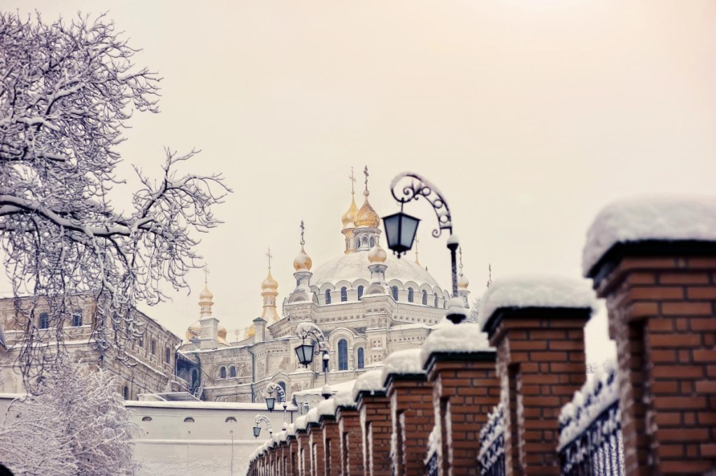 8 грудня: церковне свято сьогодні, що вважається поганою прикметою дня і обіцяє бідність