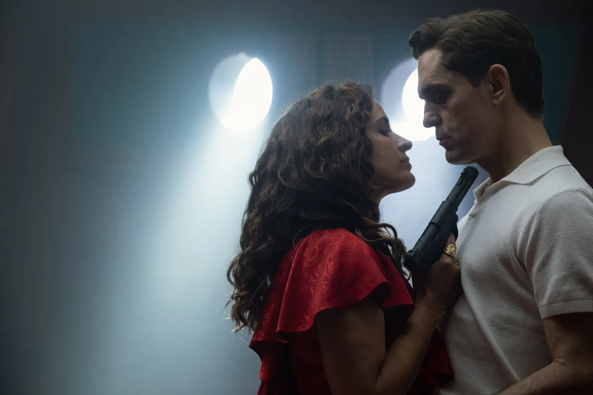 Другий сезон серіалу "Берлін": перші кадри і дата виходу спінофу "Паперового будинку" 2