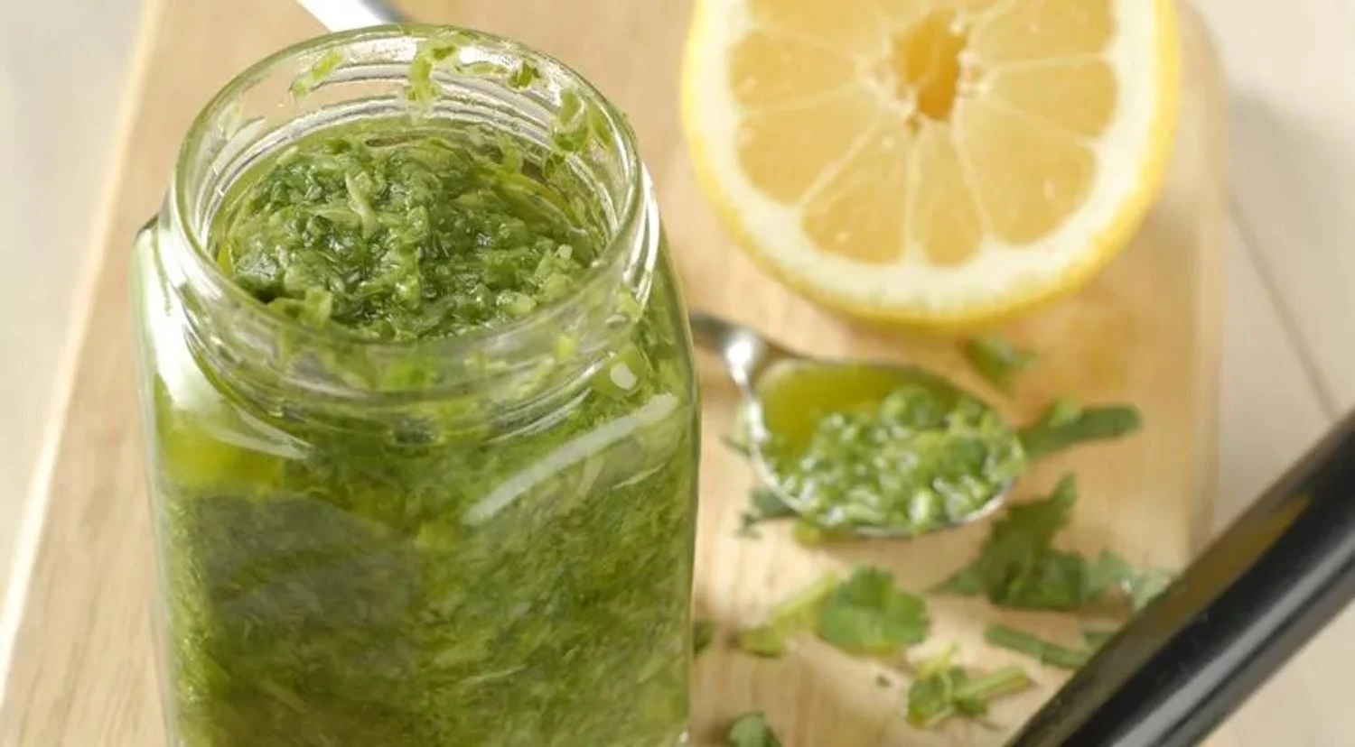 Імбир, манго та кабачки: незвичайні рецепти аджики на зиму 3