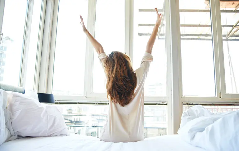 Як краще починати день без жорстких ритуалів - світло, рух і сталі звички замість раннього підйому - новини здоров’я 1