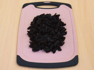 Салат з печеним курячим філе, буряком та грецькими горіхами 10