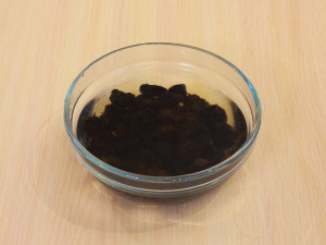 Салат з печеним курячим філе, буряком та грецькими горіхами 7