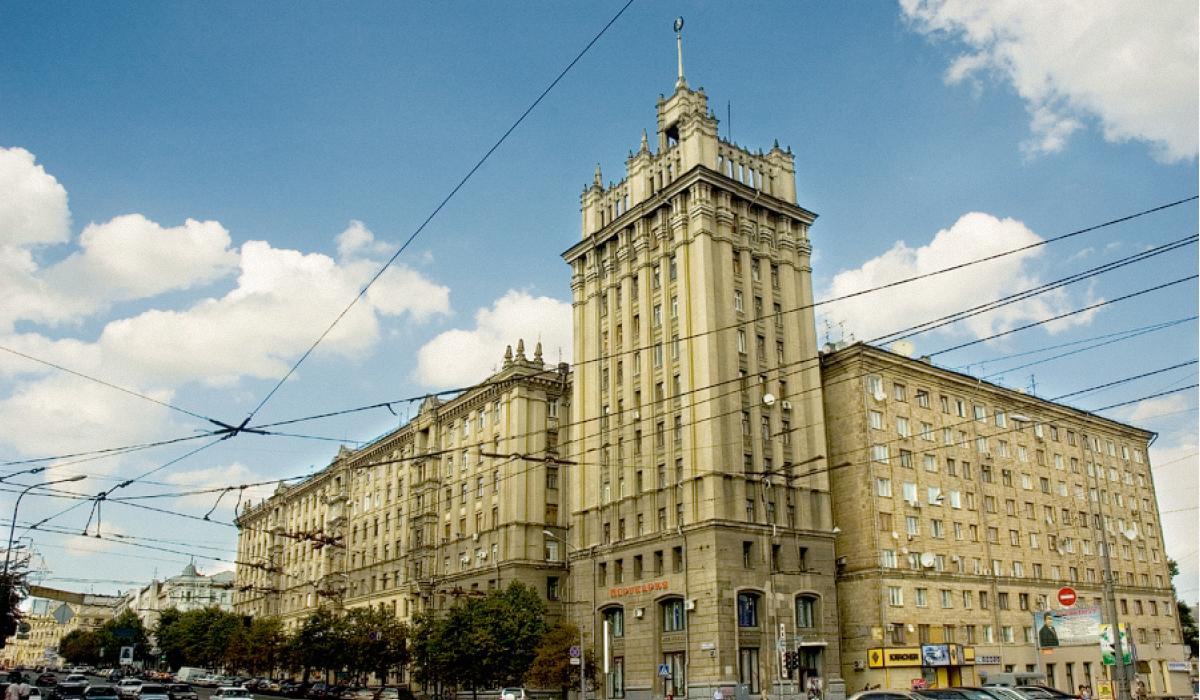 Чим відомий харківський будинок зі шпилем: історія будівлі