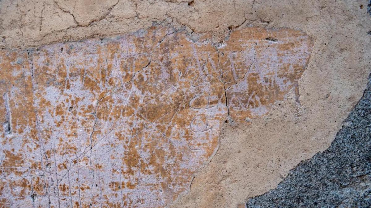 "Кохаю всім серцем": в Помпеях знайшли таємничі любовні графіті 2 "Кохаю всім серцем": в Помпеях знайшли таємничі любовні графіті