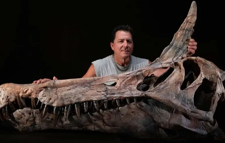 Новий вид спінозавра - вчені зробили несподіване відкриття в Сахарі - фото 1