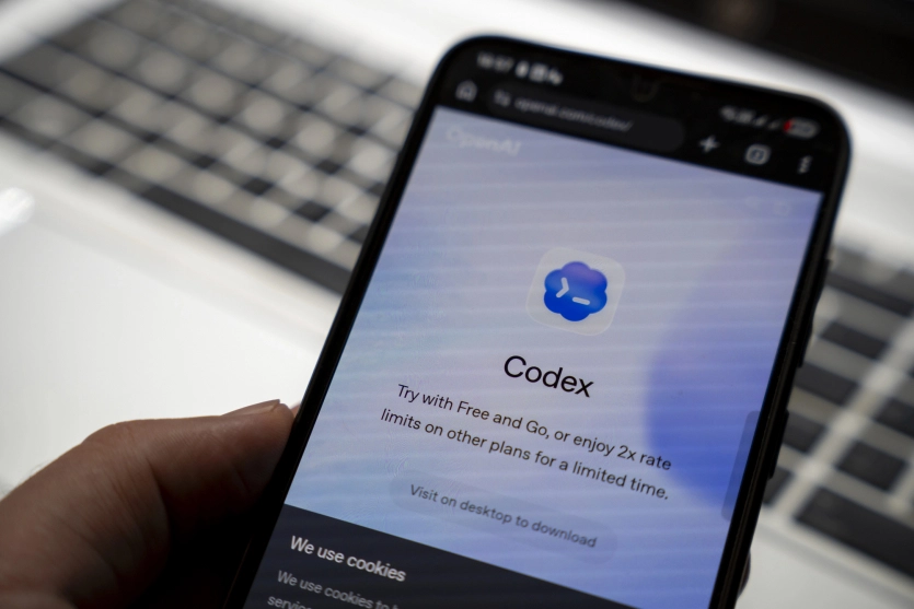 OpenAI представила GPT-5.3-Codex: "блискавичний" ШІ для коду з 1000 токенами на секунду 1