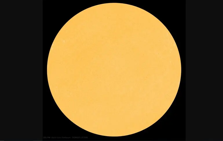 Плями на Сонці зникли в лютому 2026 - чому це сталося - що кажуть учені 1