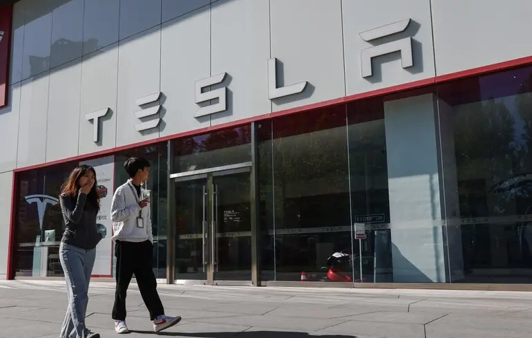 Tesla інвестує $2 млрд у xAI Маска - компанія підтвердила запуск Cybercab - новини технологій 1