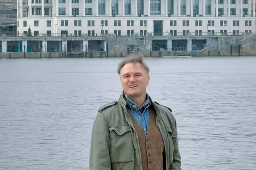 "Аж душа завмирає": Рибчинський вразив мережу перекладом хіта "Береги" (відео) 1 "Аж душа завмирає": Рибчинський вразив мережу перекладом хіта "Береги" (відео)