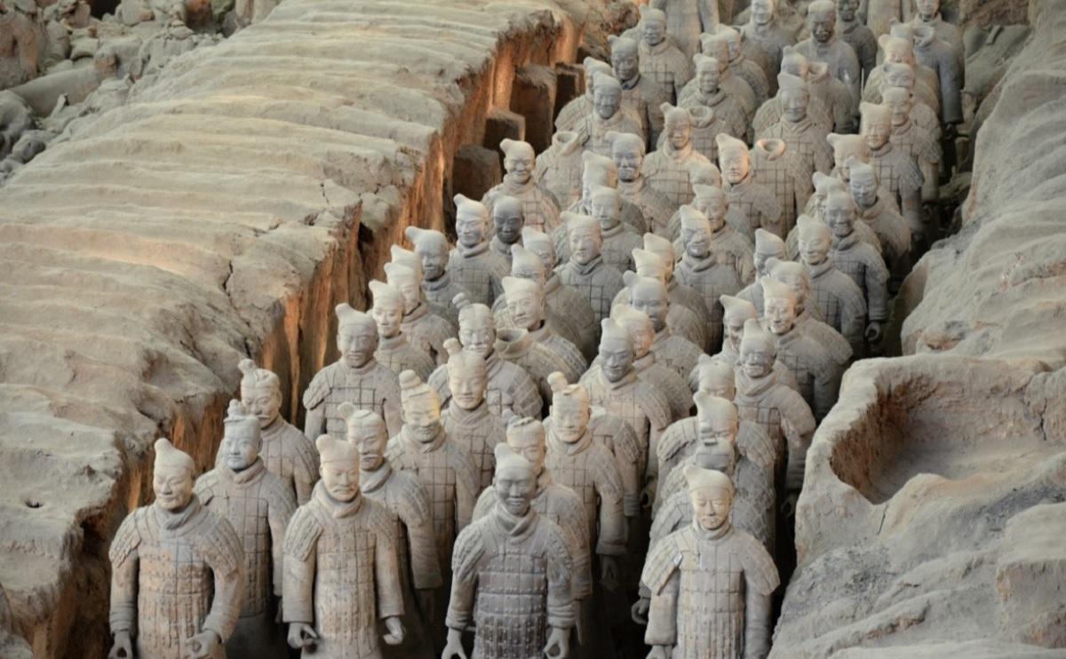 Чому археологи не відкривають гробницю першого імператора Китаю з дивної причини 1 Чому археологи не відкривають гробницю першого імператора Китаю з дивної причини