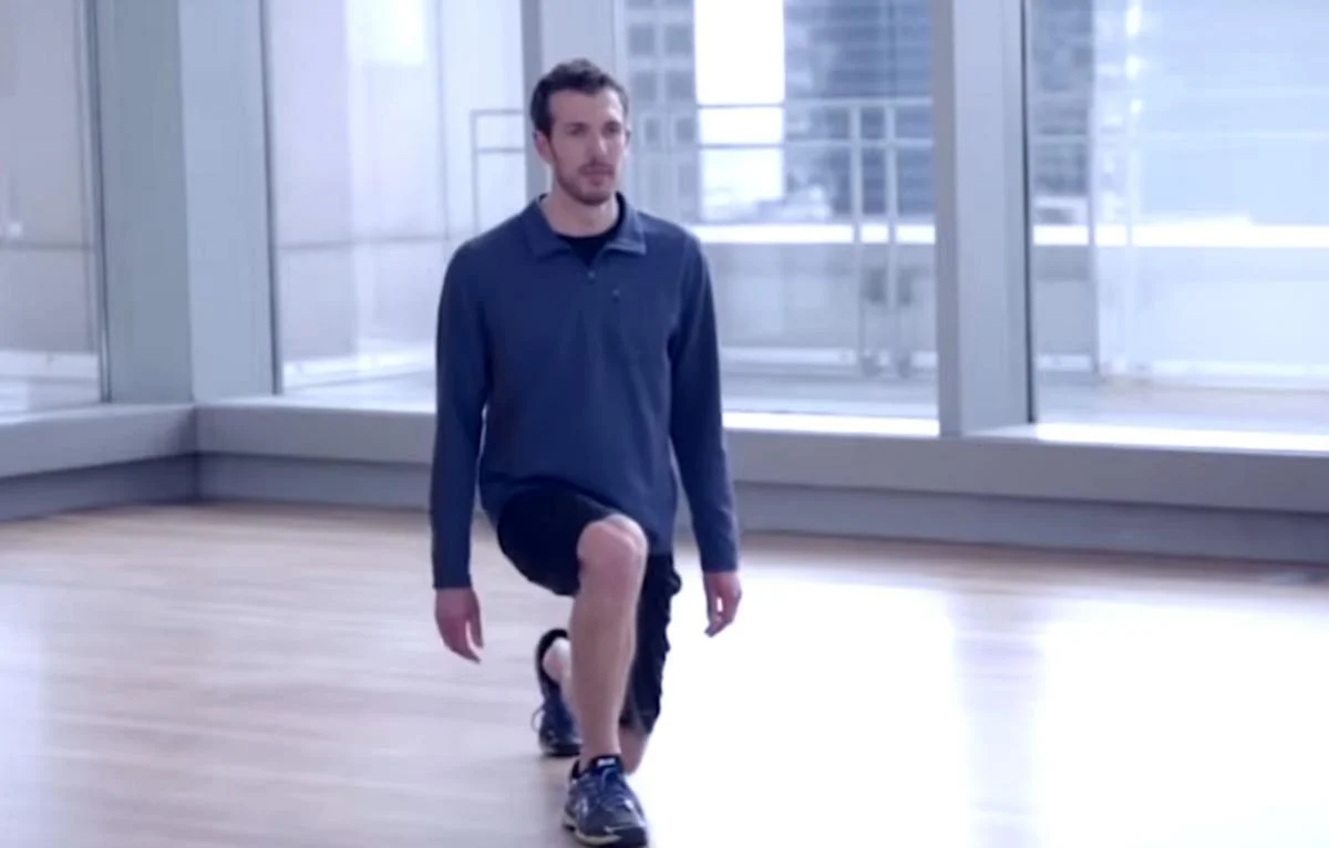 Як зберегти силу після 60: тренер назвав 5 вправ, які допомагають швидше, ніж спортзал 4 Як зберегти силу після 60: тренер назвав 5 вправ, які допомагають швидше, ніж спортзал