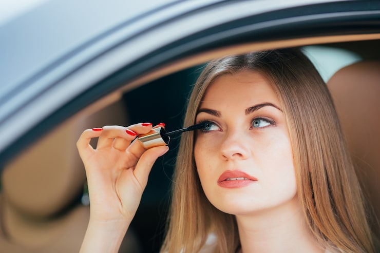 Как отрастить густые и выразительные брови: профессиональные советы 1