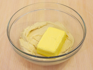 Карамельна паска з пеканом 11