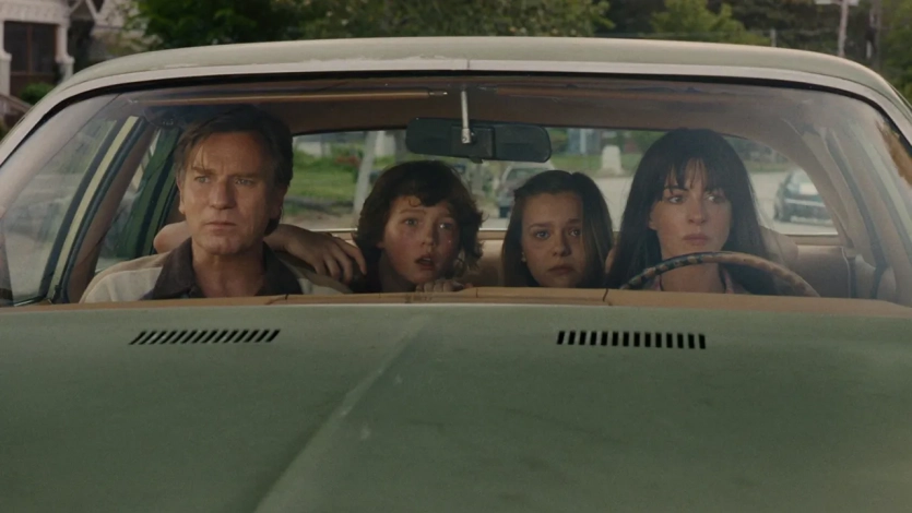 Вийшов трейлер "Кінець Оук-Стріт": дикий Sci-Fi з динозаврами в передмісті 1