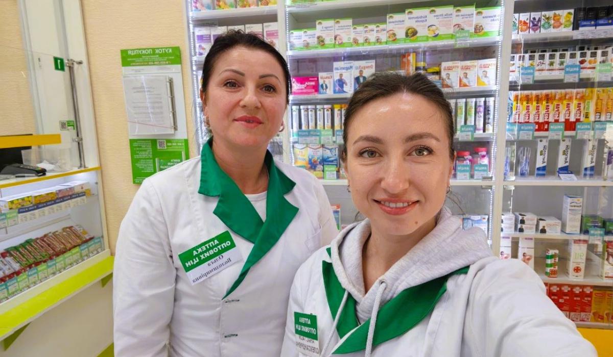 "Аптека 9-1-1" на фронтових територіях: "Ми не маємо жодної години без тривоги, але продовжуємо працювати і підтримувати людей" 1 "Аптека 9-1-1" на прифронтових територіях : "У нас немає жодної години без тривоги, але ми працюємо і допомагаємо людям"