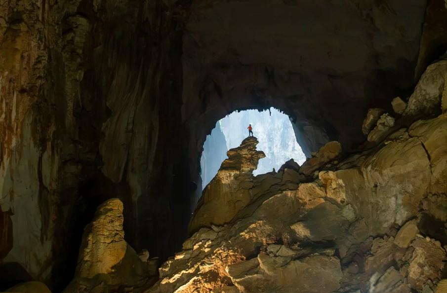 Чоловік випадково знайшов найбільшу печеру у світі, а потім загубив її на 17 років
