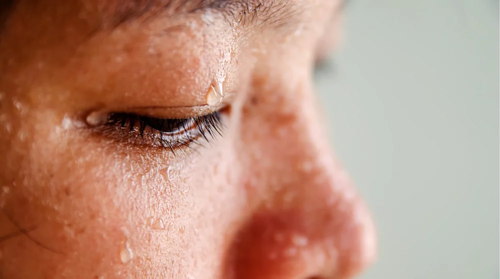 Чому виникає жар і піт: причини та способи полегшення 1