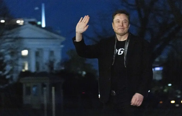 Ілон Маск зареєстрував акаунти в TikTok та Instagram - SpaceX готується до первинного розміщення акцій - новини технологій 1