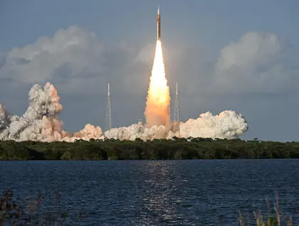 Місія Artemis II - відбувся історичний запуск корабля Orion до Місяця - фото 1