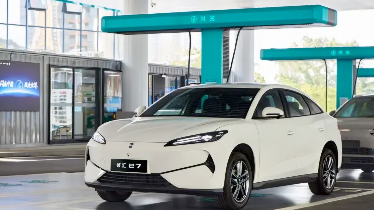 Мрія водія таксі: BYD Linghui e7 за €11900 проїжджає до 550 км і заряджається за 5 хвилин 3