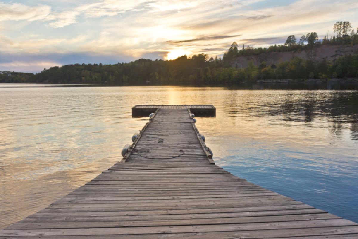 На дні озера підліток знайшов злиток золота, вартістю  $18,500: розв'язка вразила всіх