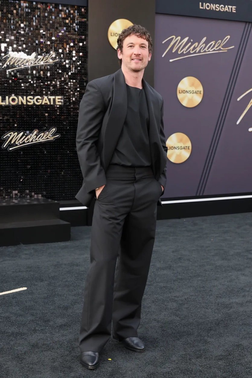 На прем'єрі байопіку "Майкл" у Голлівуді був присутній син Короля поп-музики. 14