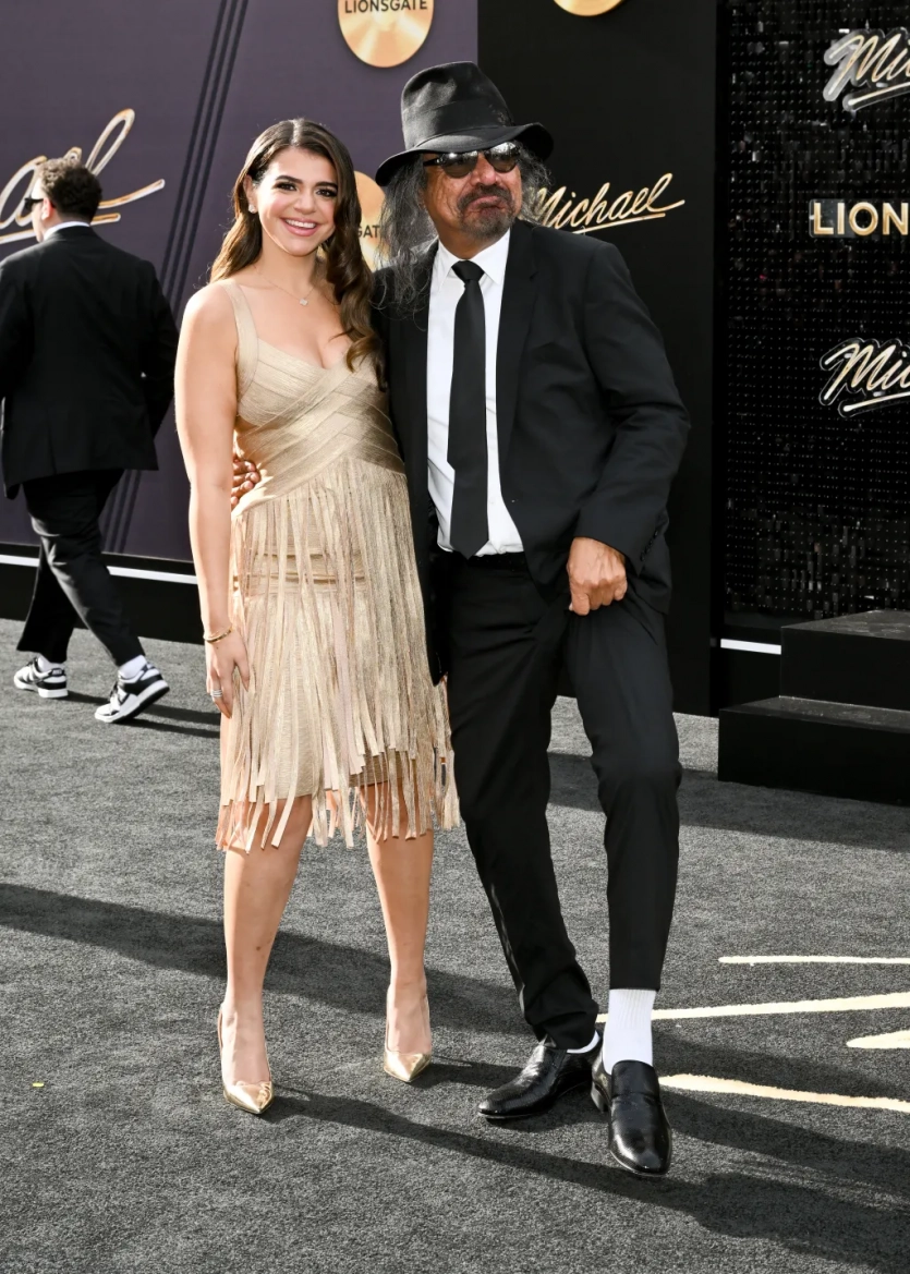 На прем'єрі байопіку "Майкл" у Голлівуді був присутній син Короля поп-музики. 30