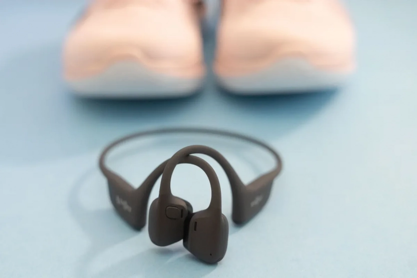 Навушники з кістковою провідністю Shokz OpenRun Pro 2: їхня поведінка під час тренувань і прогулянок 4