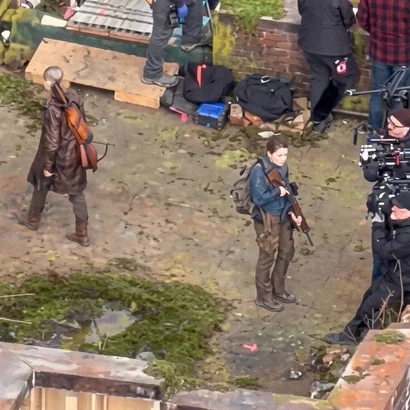 "Останні з нас" сезон 3: на зйомках засвітилися Лев та Еббі 3