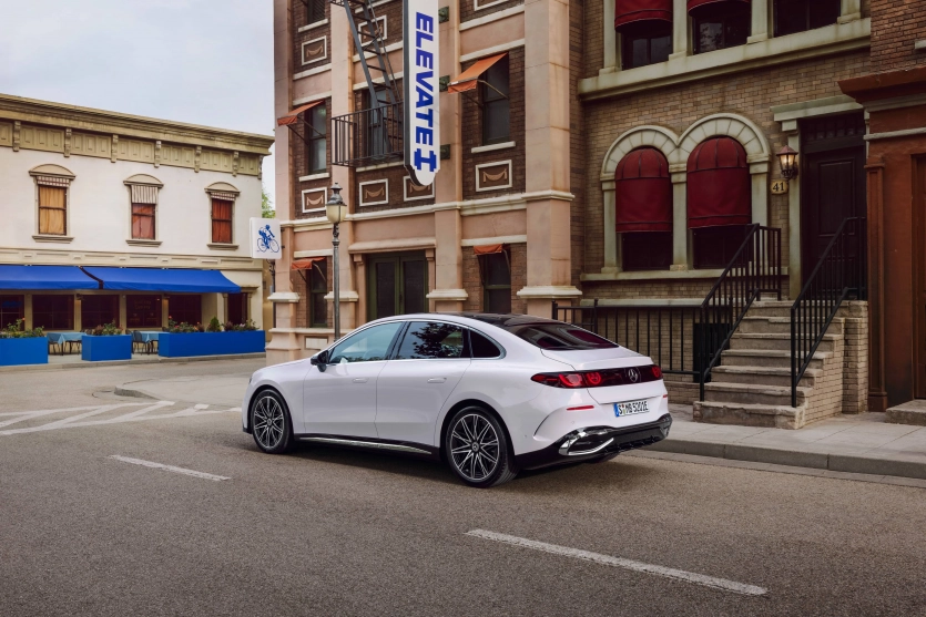 Перший електричний Mercedes C-Class EV має запас ходу до 762 км і можливість зарядки за 10 хвилин. 5