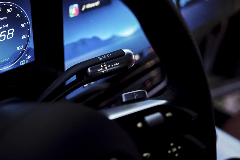 Появився Mercedes GLB від €53,5 тис.: 7 місць, зарядка 800 В і запас ходу до 631 км 5