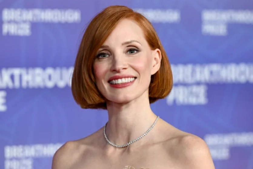 Скандальний серіал Apple TV, який був відкладений з минулої осені, нарешті з'явиться цього літа. 1