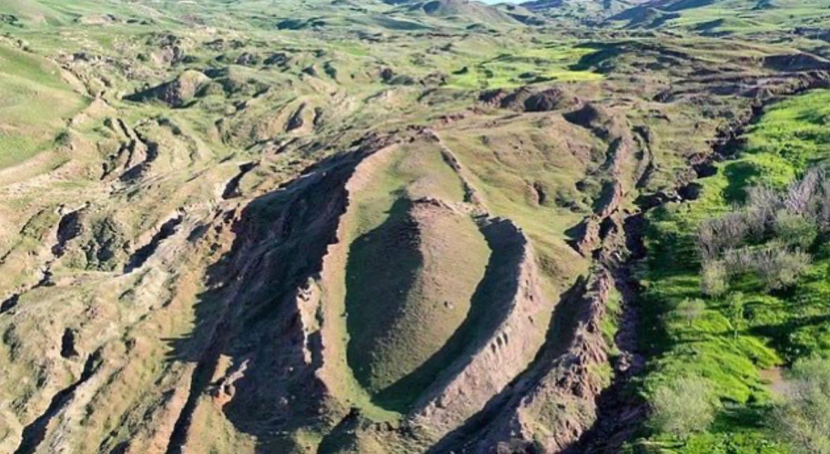 Тунелі, коридори і "корпус": дослідники переконані, що знайшли Ноїв ковчег