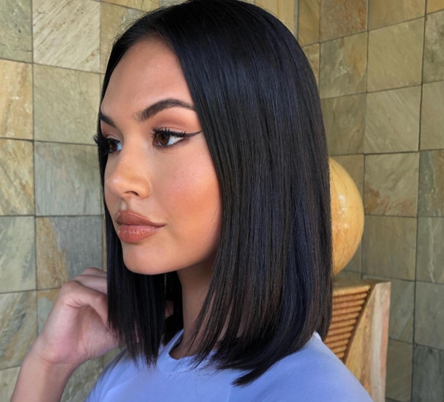 Універсальні стрижки для волосся середньої довжини: 5 найкращих зачісок 2026-го