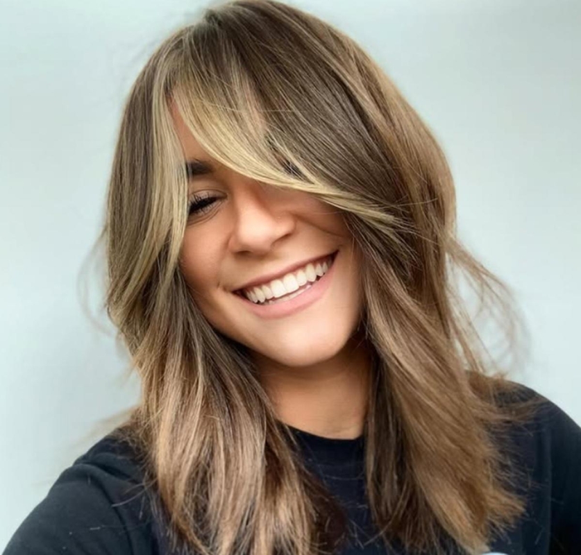 Універсальні стрижки для волосся середньої довжини: 5 найкращих зачісок 2026-го