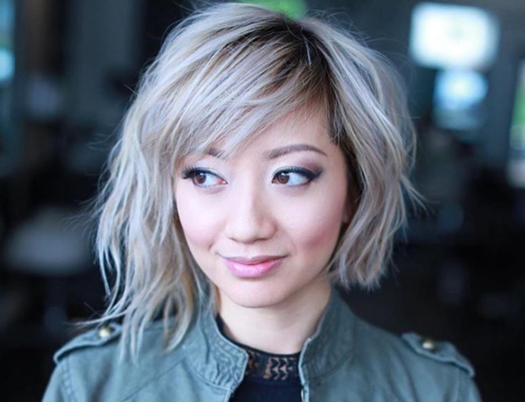 Універсальні стрижки для волосся середньої довжини: 5 найкращих зачісок 2026-го