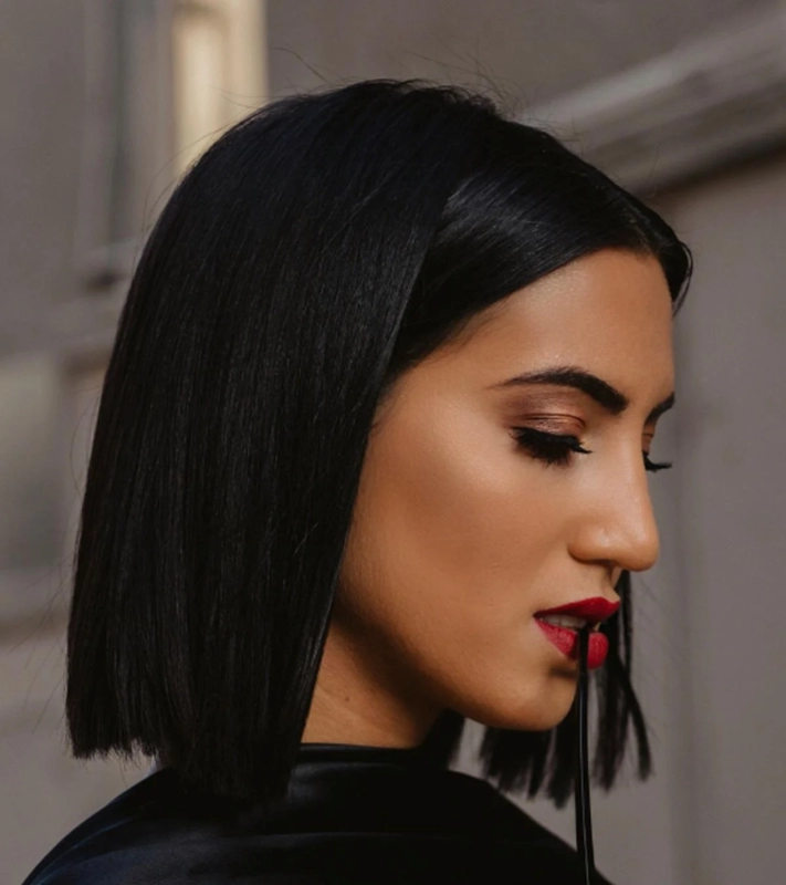 Універсальні стрижки для волосся середньої довжини: 5 найкращих зачісок 2026-го