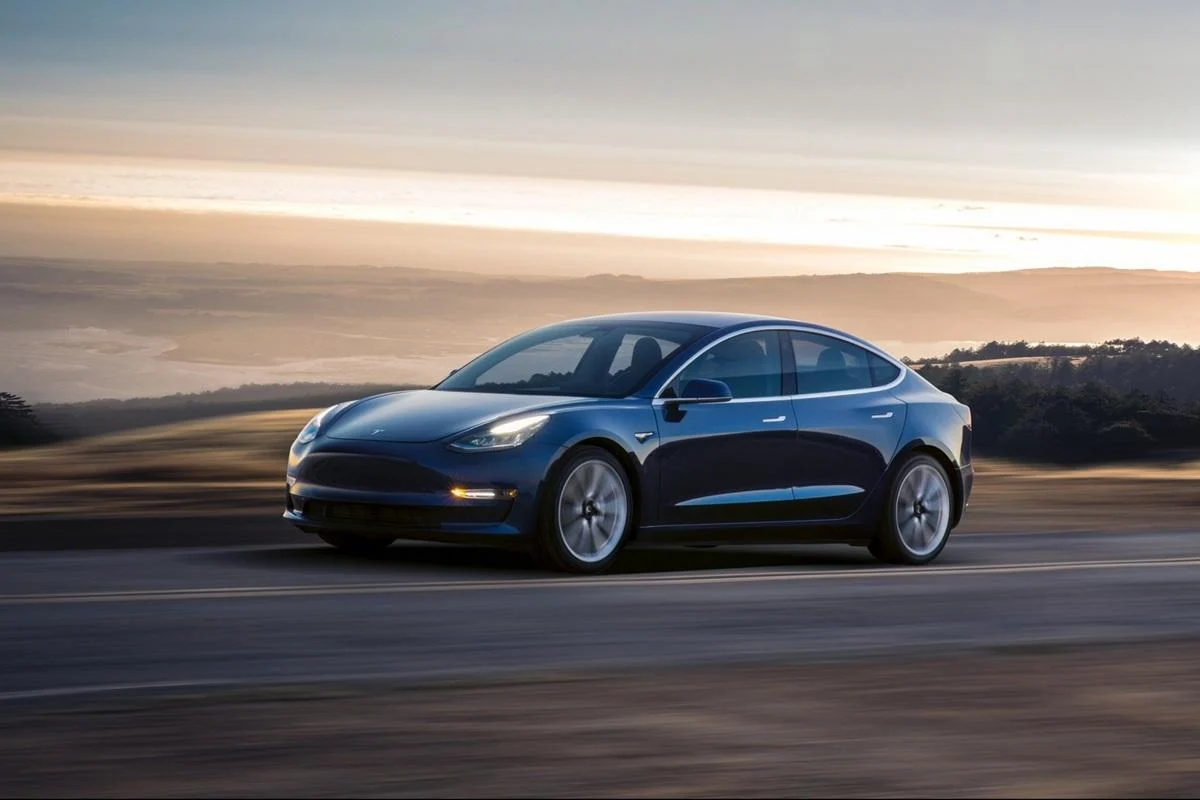 Власник електромобіля Tesla з пробігом майже 600 000 км розкрив секрет його довговічності