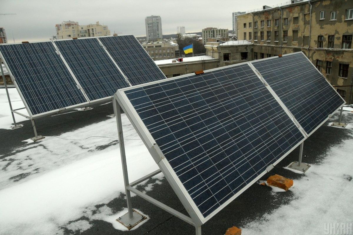 Взимку сонячні панелі функціонують менш ефективно: і причина не в морозі 1 Взимку сонячні панелі працюють гірше: і причина не в холоді
