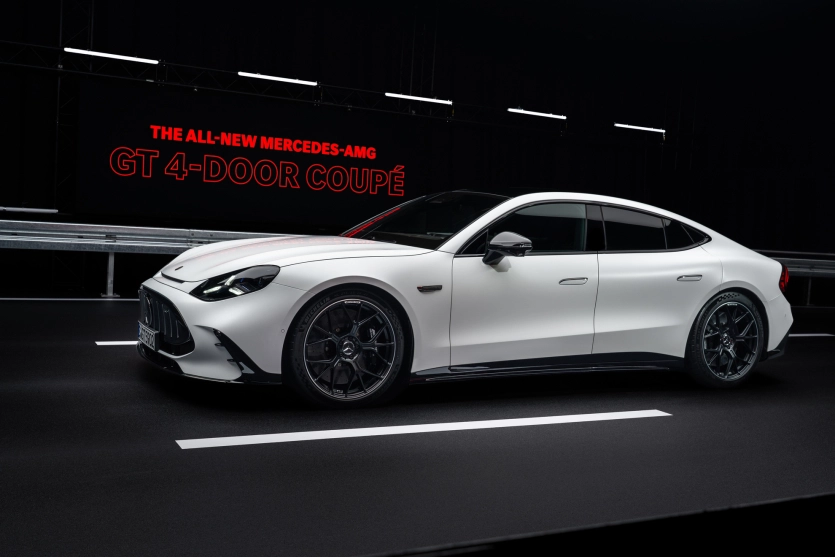 1153 к.с. і розгін за 2,1 секунди: презентовано найсильніший Mercedes-AMG в історії 19