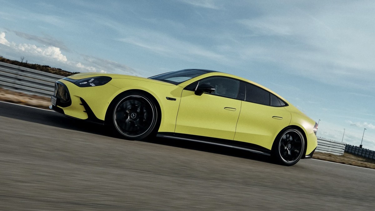 1153 к.с. і розгін за 2,1 секунди: презентовано найсильніший Mercedes-AMG в історії 2