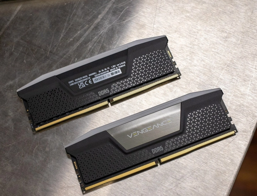 Corsair вже застосовує китайську DRAM у своїх модулях DDR5. 1