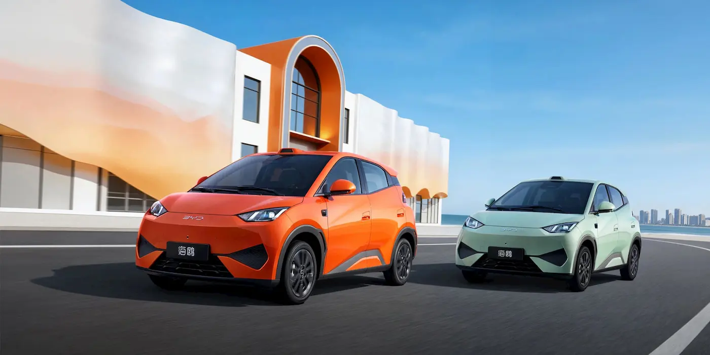 Оновлений BYD Seagull 2026 коштує від $10,3 тис., а за $13,4 тис. доступні LiDAR та автопілот. 2